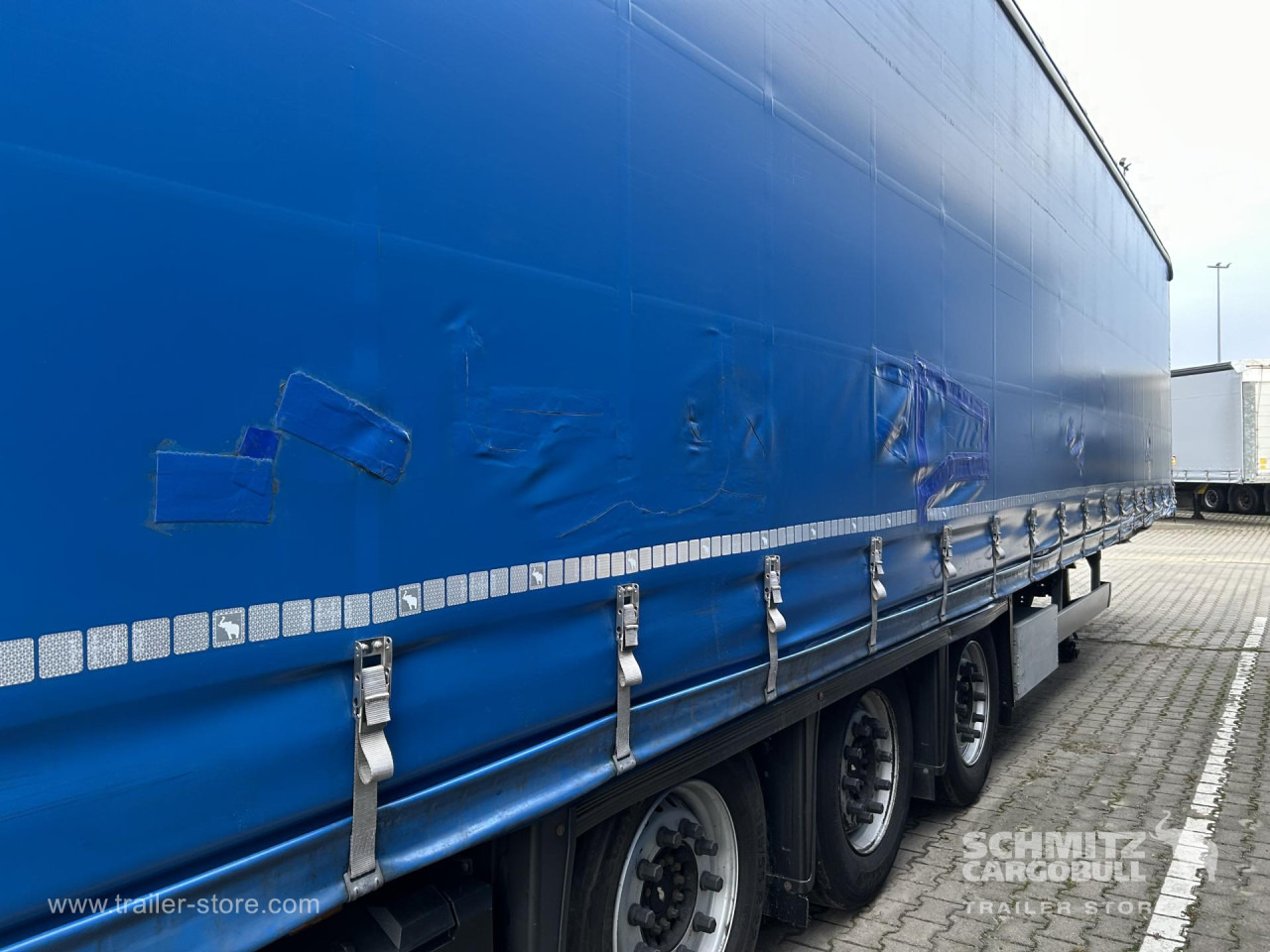 SCHMITZ Curtainsider Mega - Тентованный полуприцеп: фото 4 SCHMITZ Curtainsider Mega - Тентованный полуприцеп: фото 4