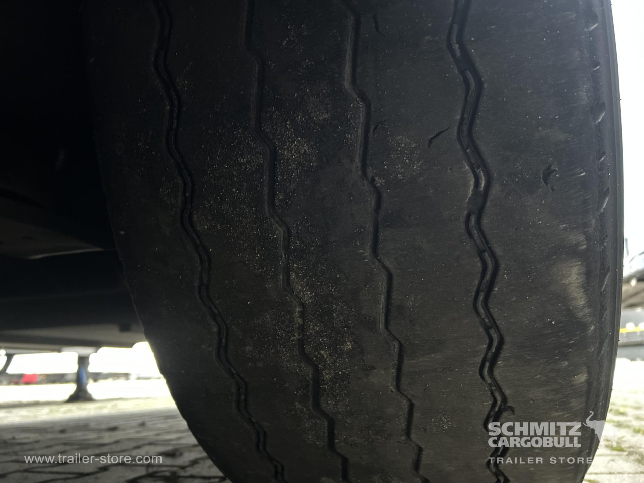 SCHMITZ Curtainsider Mega - Тентованный полуприцеп: фото 5 SCHMITZ Curtainsider Mega - Тентованный полуприцеп: фото 5