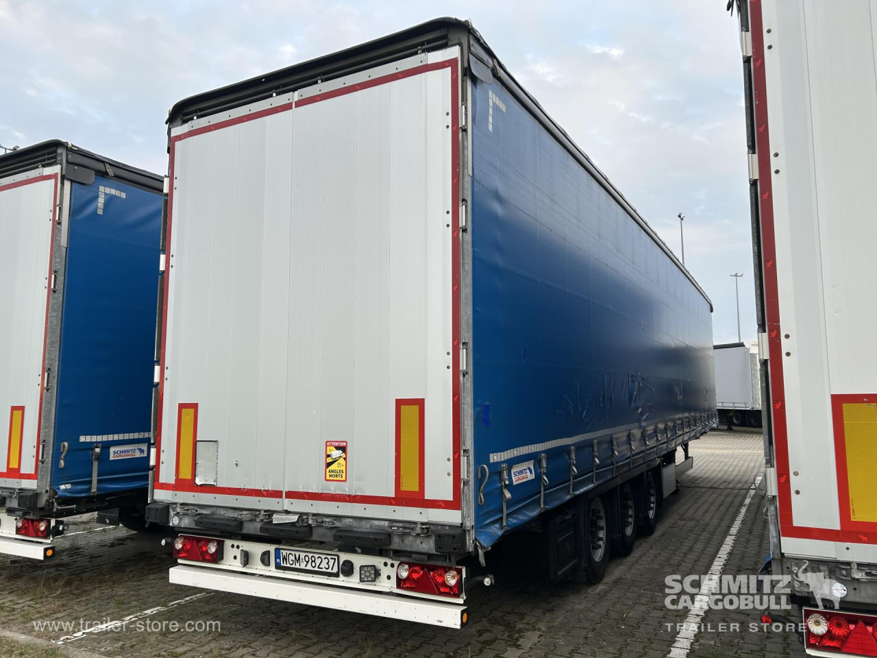 SCHMITZ Curtainsider Mega - Тентованный полуприцеп: фото 3 SCHMITZ Curtainsider Mega - Тентованный полуприцеп: фото 3
