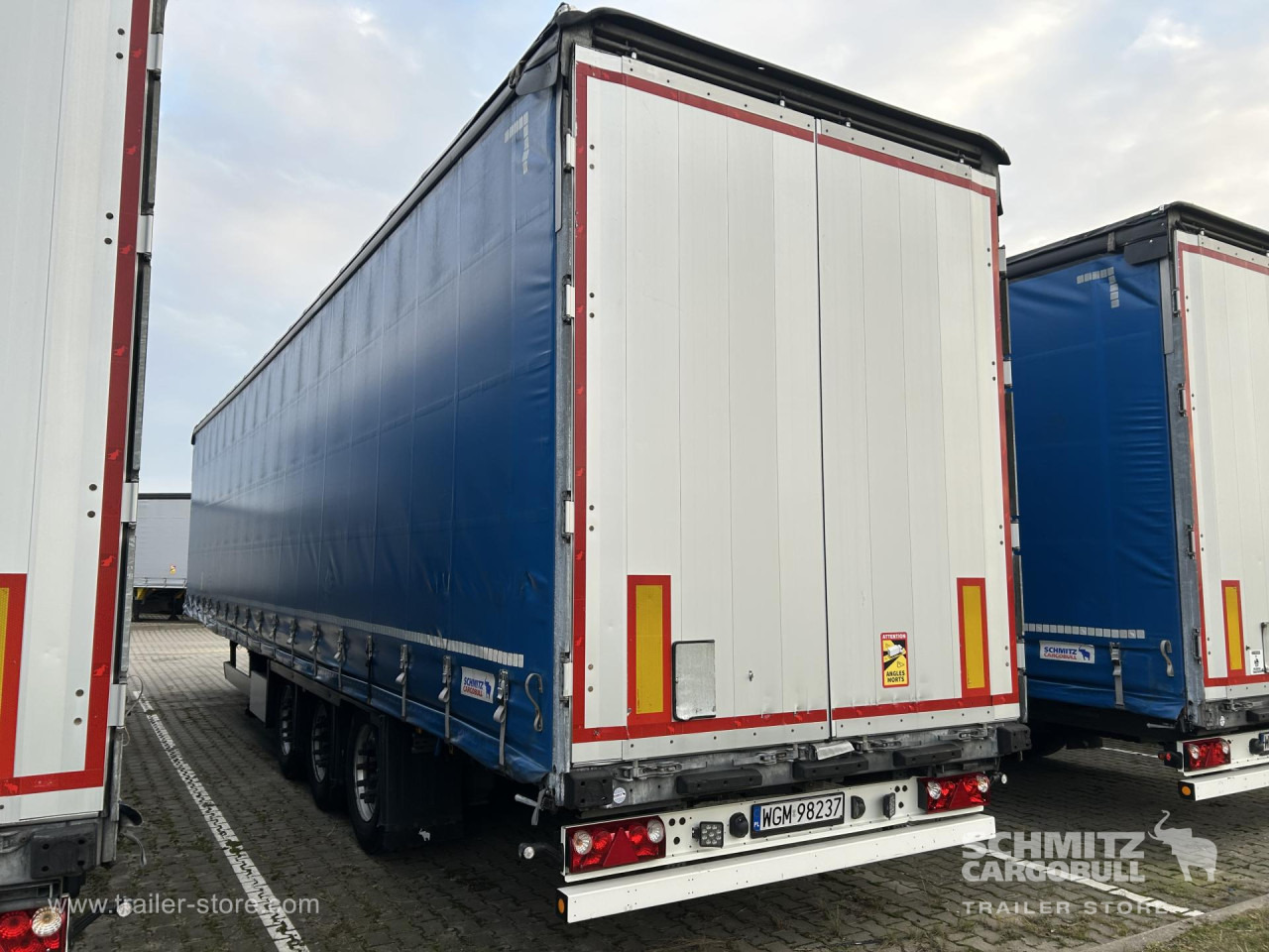 SCHMITZ Curtainsider Mega - Тентованный полуприцеп: фото 2 SCHMITZ Curtainsider Mega - Тентованный полуприцеп: фото 2