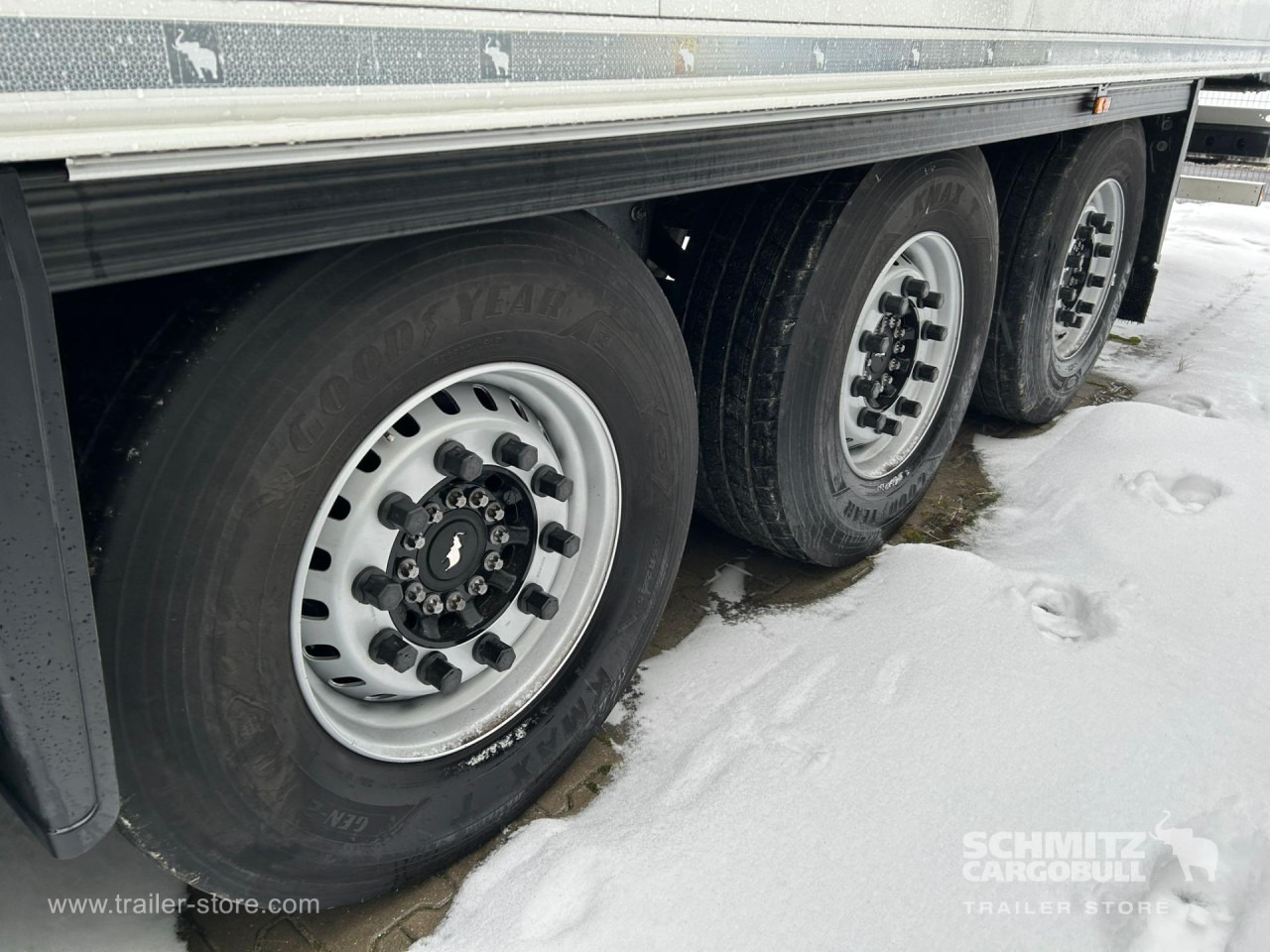 SCHMITZ Reefer Standard Double deck - Изотермический полуприцеп: фото 3 SCHMITZ Reefer Standard Double deck - Изотермический полуприцеп: фото 3