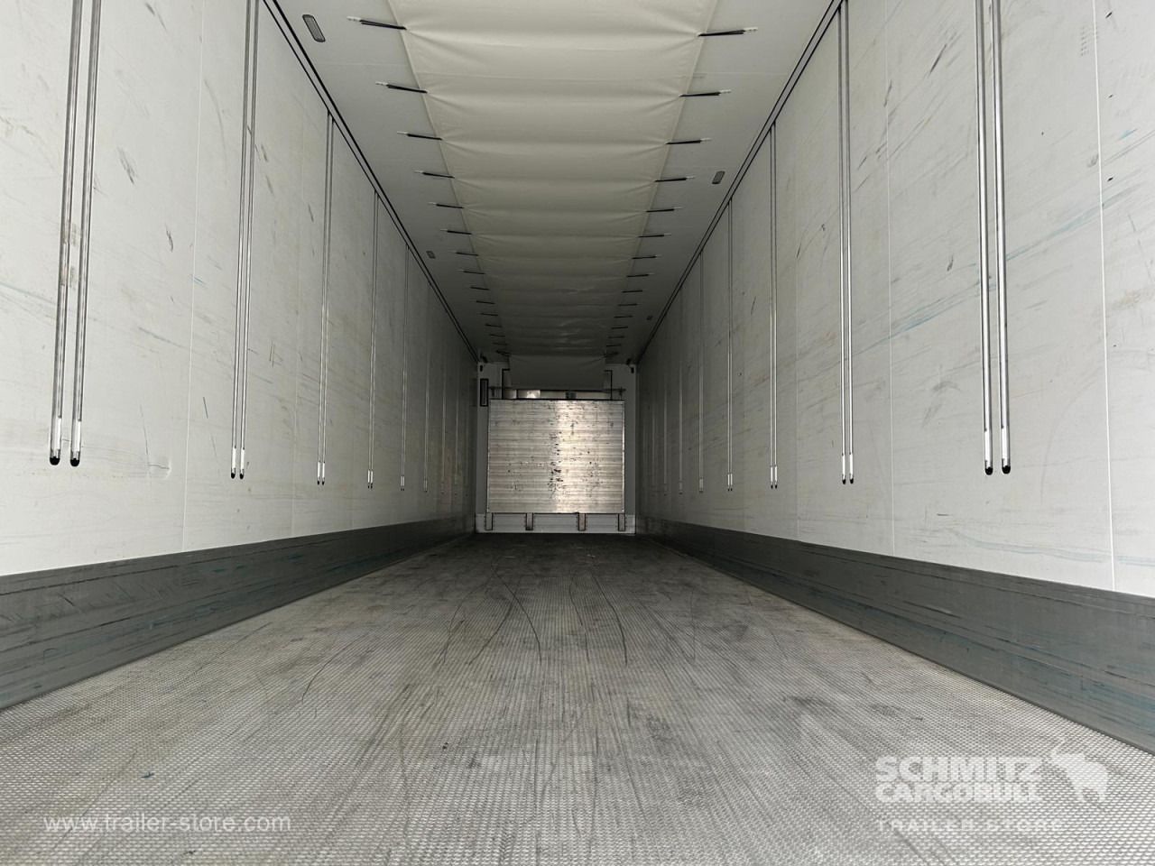 SCHMITZ Reefer Standard Double deck - Изотермический полуприцеп: фото 2 SCHMITZ Reefer Standard Double deck - Изотермический полуприцеп: фото 2