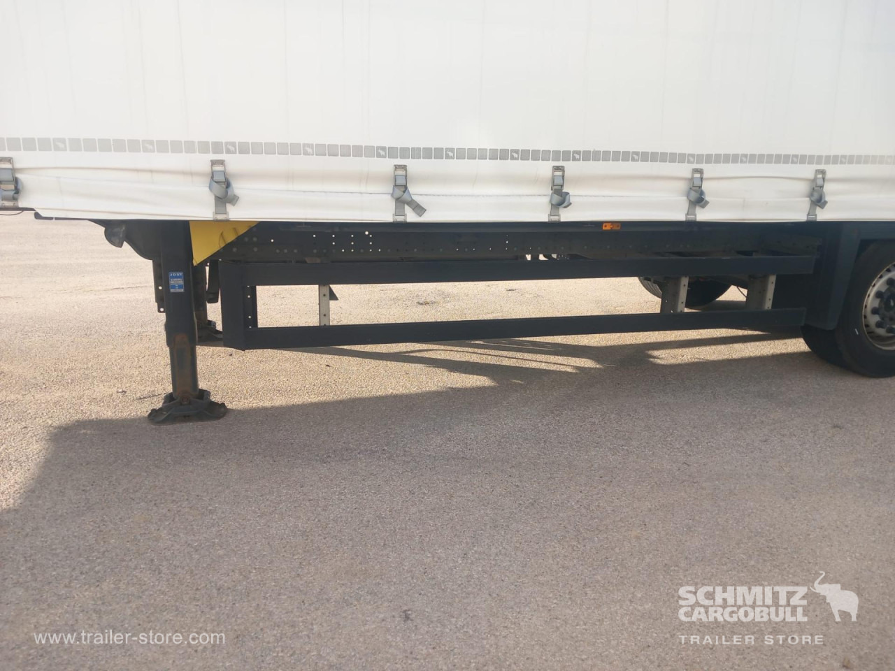 SCHMITZ Curtainsider Mega - Тентованный полуприцеп: фото 2 SCHMITZ Curtainsider Mega - Тентованный полуприцеп: фото 2