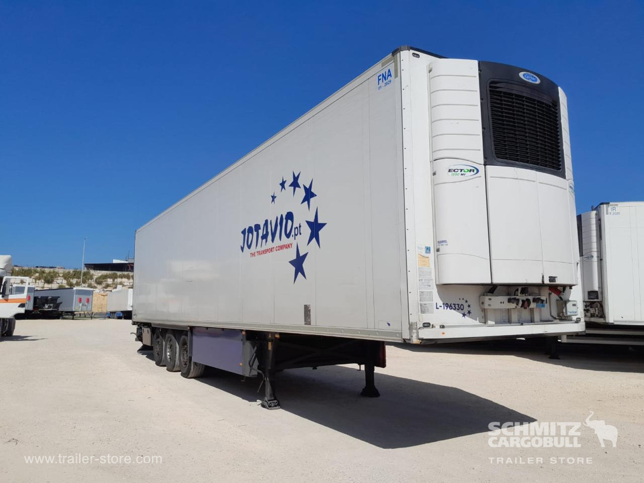 SCHMITZ Reefer Standard - Изотермический полуприцеп: фото 1 SCHMITZ Reefer Standard - Изотермический полуприцеп: фото 1