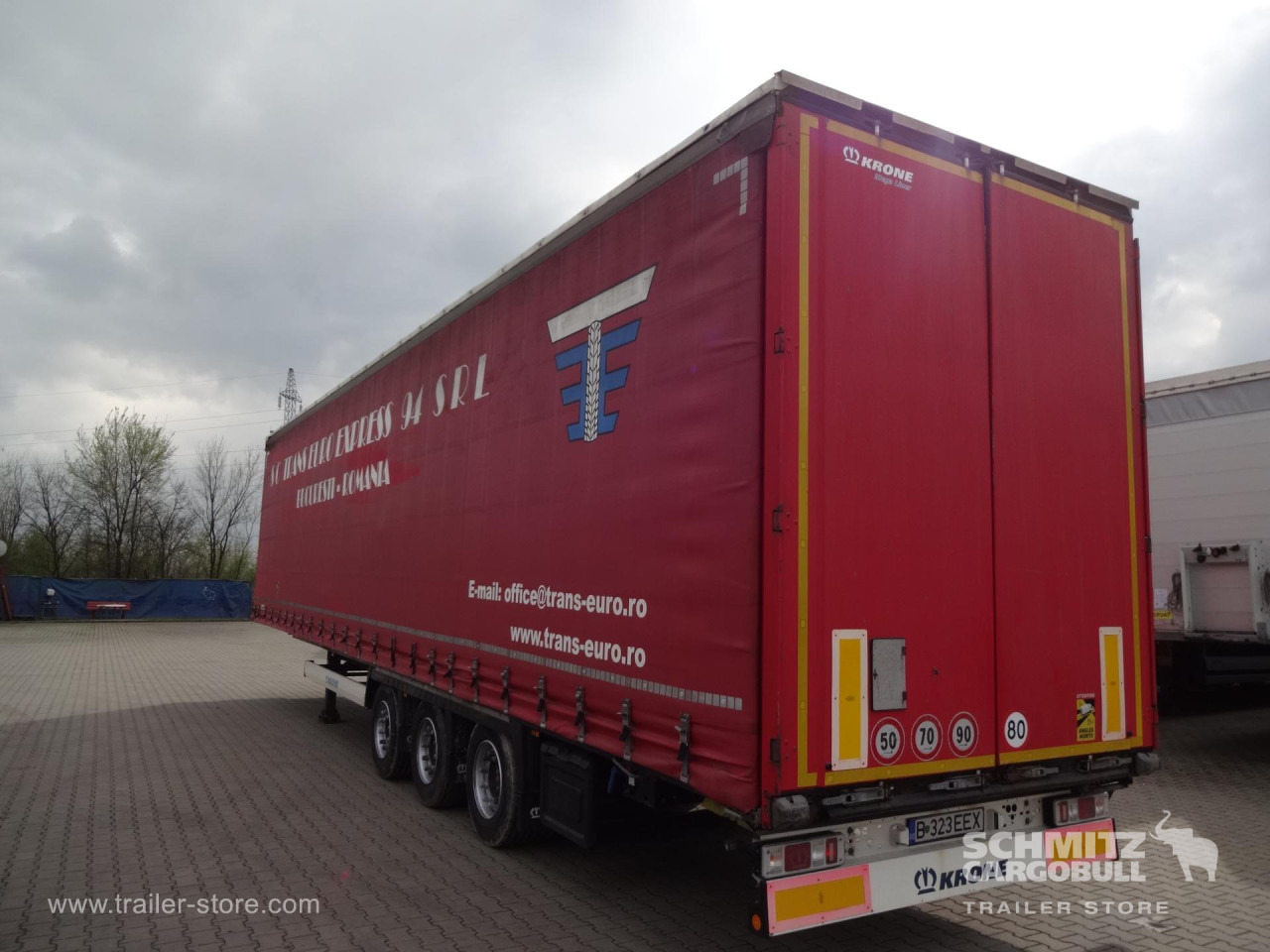 KRONE Curtainsider Mega - Тентованный полуприцеп: фото 5 KRONE Curtainsider Mega - Тентованный полуприцеп: фото 5