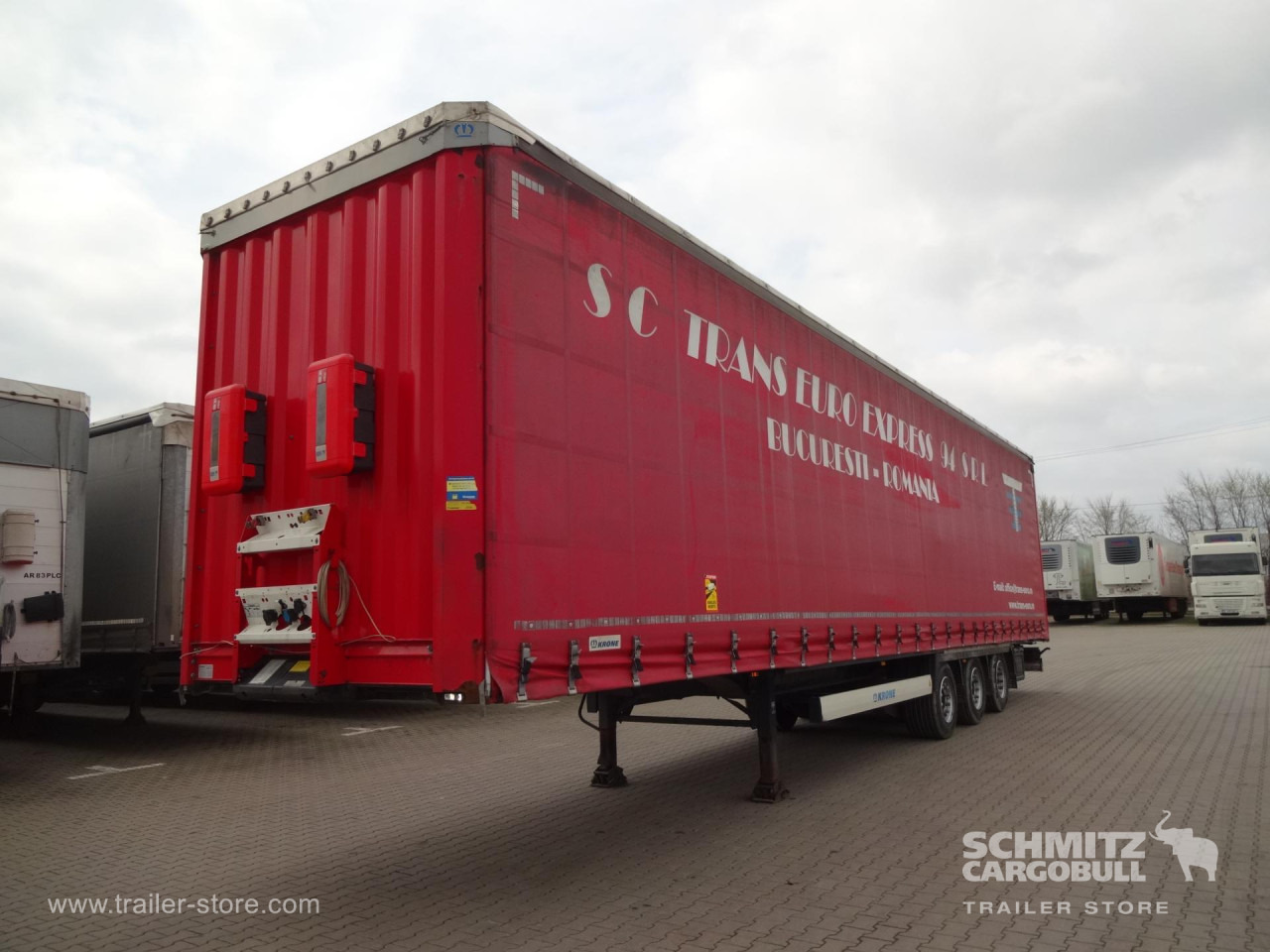 KRONE Curtainsider Mega - Тентованный полуприцеп: фото 4 KRONE Curtainsider Mega - Тентованный полуприцеп: фото 4