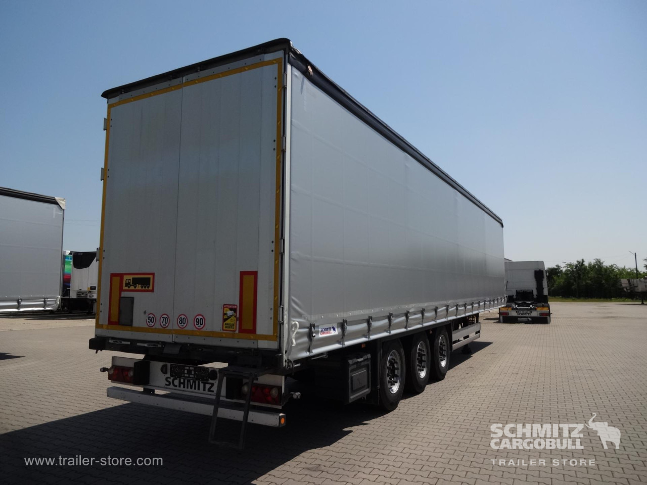 SCHMITZ Curtainsider Standard - Тентованный полуприцеп: фото 1 SCHMITZ Curtainsider Standard - Тентованный полуприцеп: фото 1