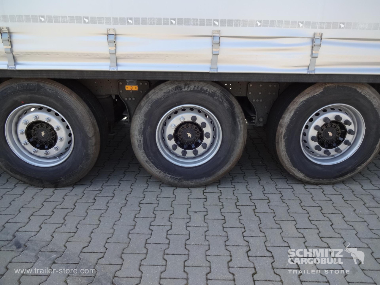 SCHMITZ Curtainsider Standard в лизинг SCHMITZ Curtainsider Standard: фото 10