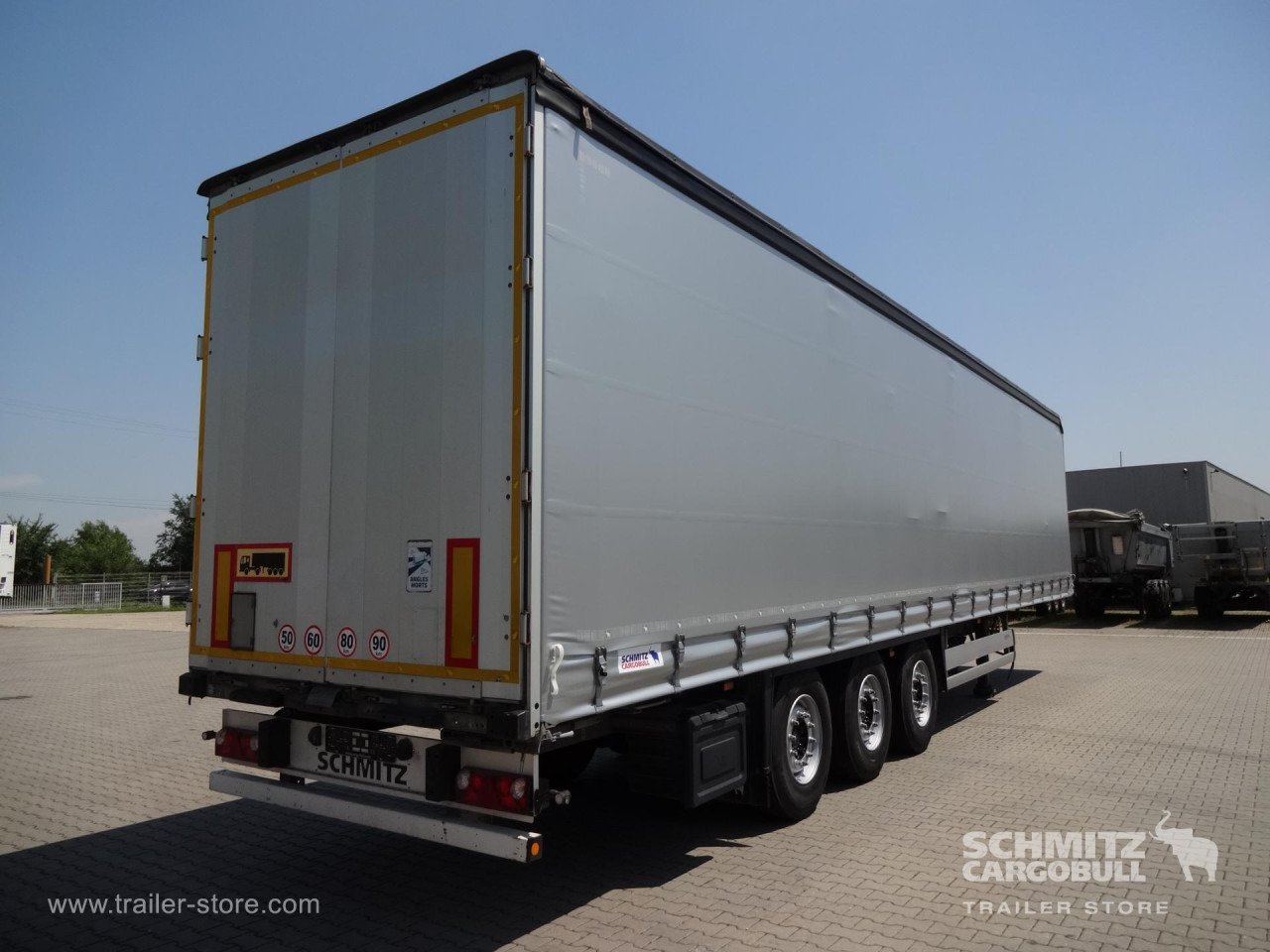 SCHMITZ Curtainsider Standard - Тентованный полуприцеп: фото 1 SCHMITZ Curtainsider Standard - Тентованный полуприцеп: фото 1