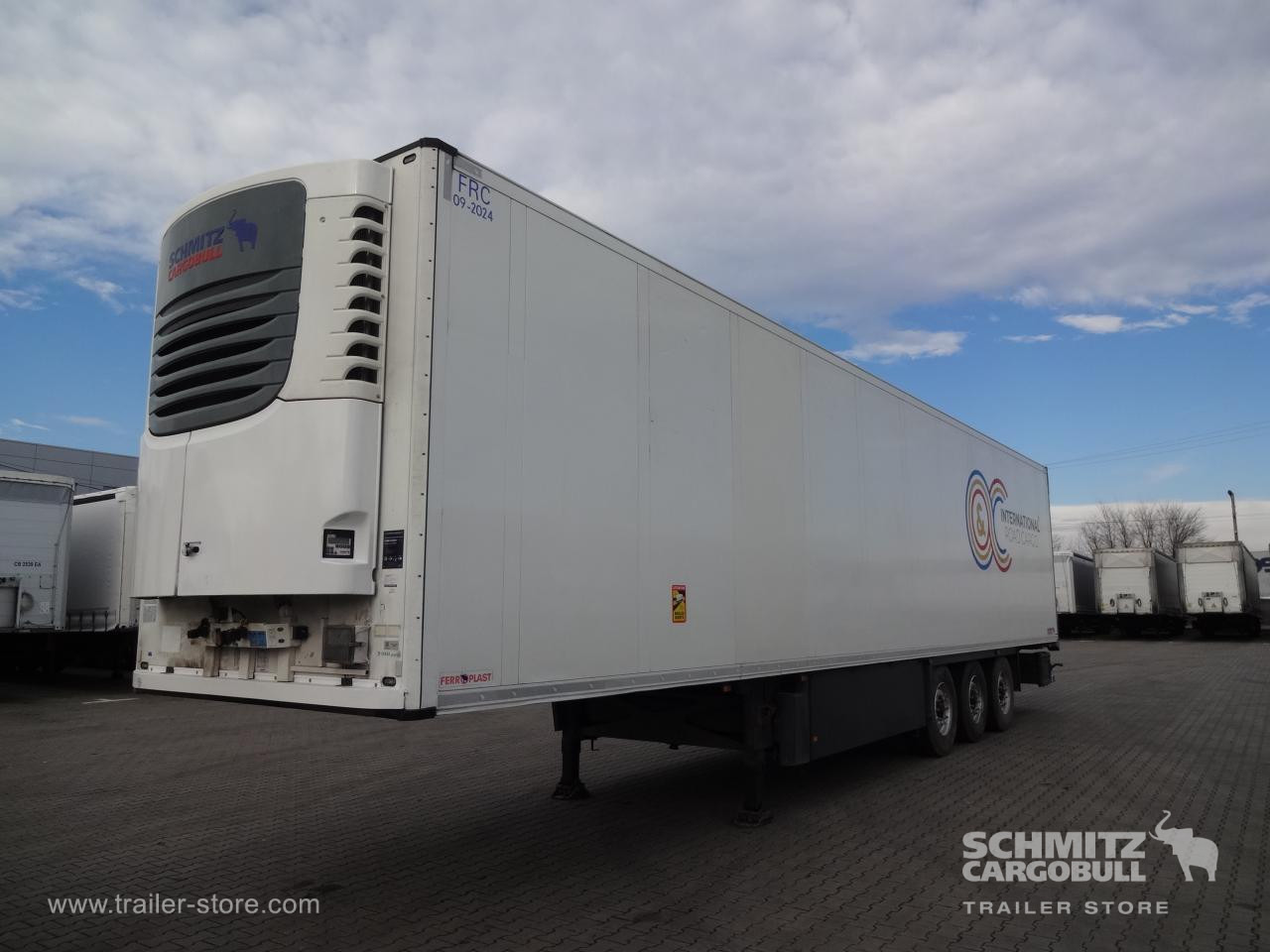 SCHMITZ Reefer Standard Double deck - Изотермический полуприцеп: фото 1 SCHMITZ Reefer Standard Double deck - Изотермический полуприцеп: фото 1