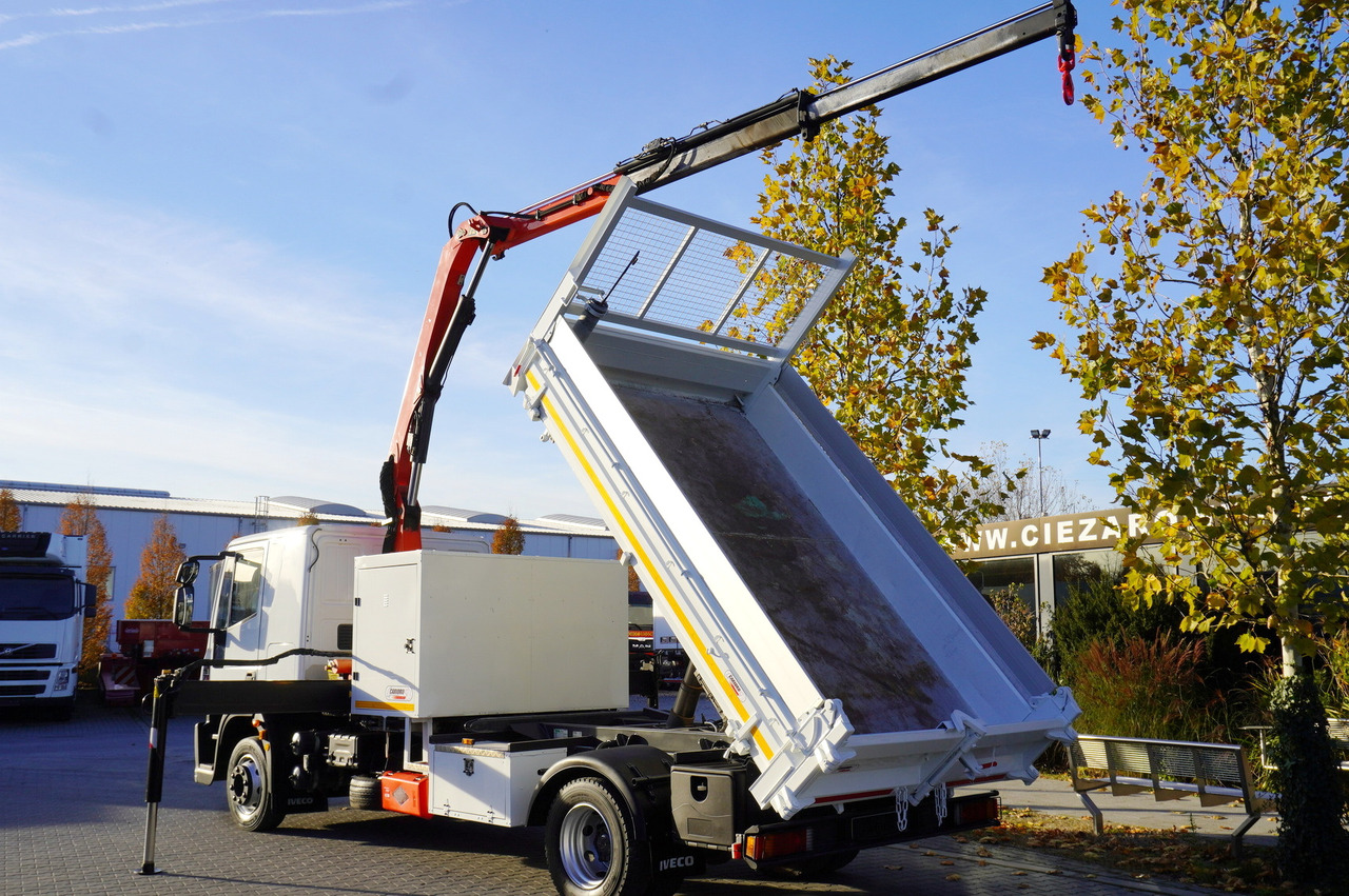 IVECO Eurocargo 120E18 Crane Palfinger / 3-way tipper / sleeper cab - Самосвал, Автоманипулятор: фото 4 IVECO Eurocargo 120E18 Crane Palfinger / 3-way tipper / sleeper cab - Самосвал, Автоманипулятор: фото 4