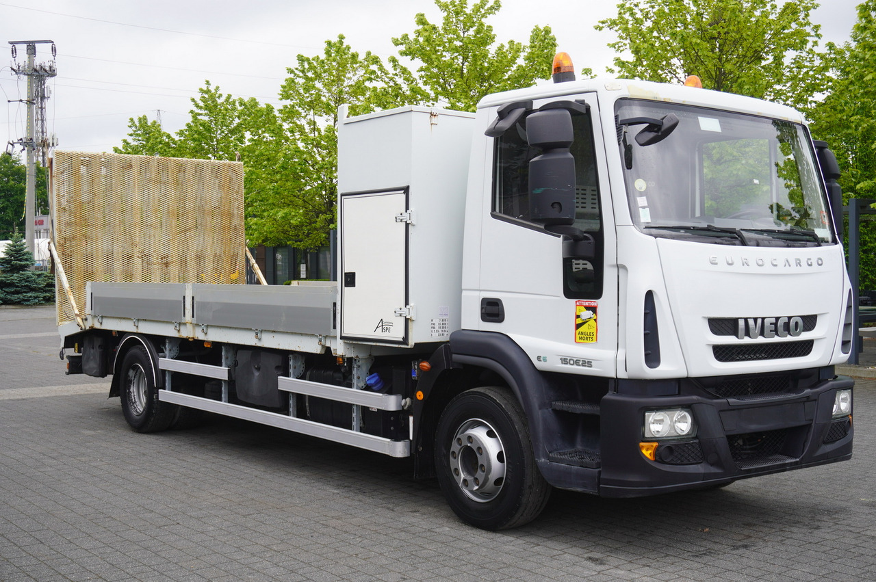 IVECO Eurocargo 150 E25 / 90 tho. km !!! / Tow truck - Автовоз: фото 4 IVECO Eurocargo 150 E25 / 90 tho. km !!! / Tow truck - Автовоз: фото 4