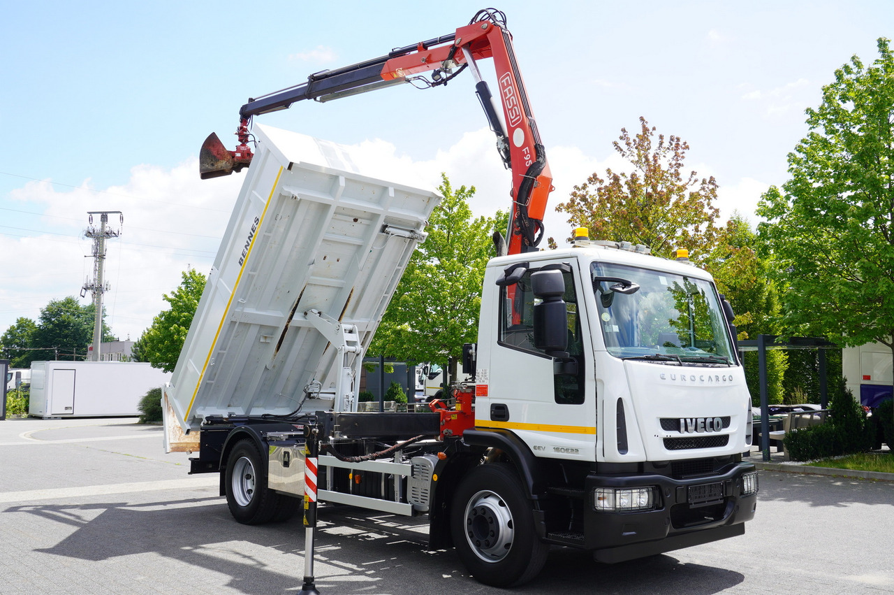 IVECO Eurocargo 160E22 EEV Dump truck / Bortmatic / Crane FASSI F95A.0.22 - Грузовик бортовой/ Платформа, Автоманипулятор: фото 3 IVECO Eurocargo 160E22 EEV Dump truck / Bortmatic / Crane FASSI F95A.0.22 - Грузовик бортовой/ Платформа, Автоманипулятор: фото 3