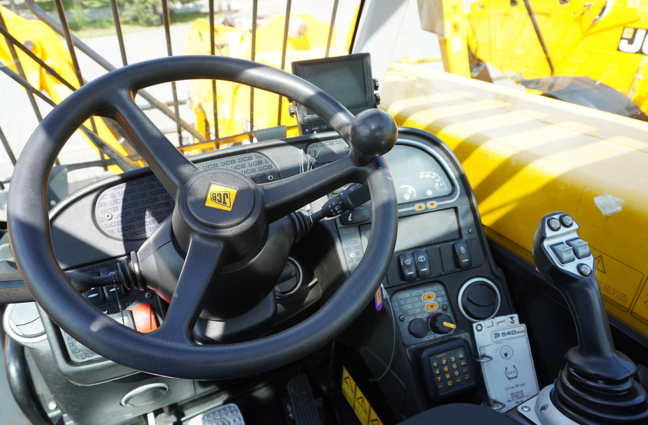 JCB 540-200 Telescopic Loader / 20 m reach / joystick / 2 units - Телескопический погрузчик: фото 4 JCB 540-200 Telescopic Loader / 20 m reach / joystick / 2 units - Телескопический погрузчик: фото 4
