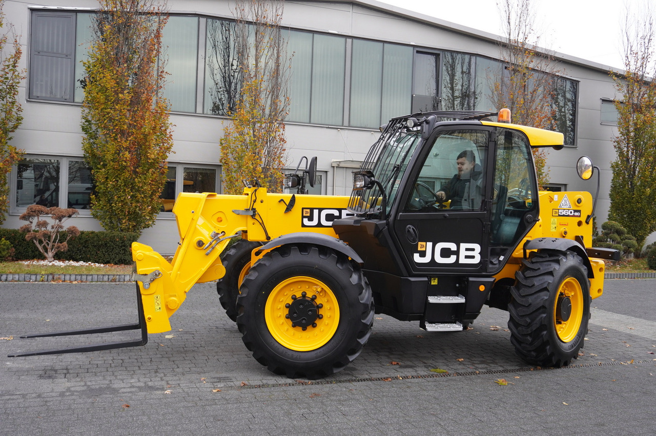 JCB 560-80 / 6 ton lifting capacity / power 146 HP - Телескопический погрузчик: фото 5 JCB 560-80 / 6 ton lifting capacity / power 146 HP - Телескопический погрузчик: фото 5