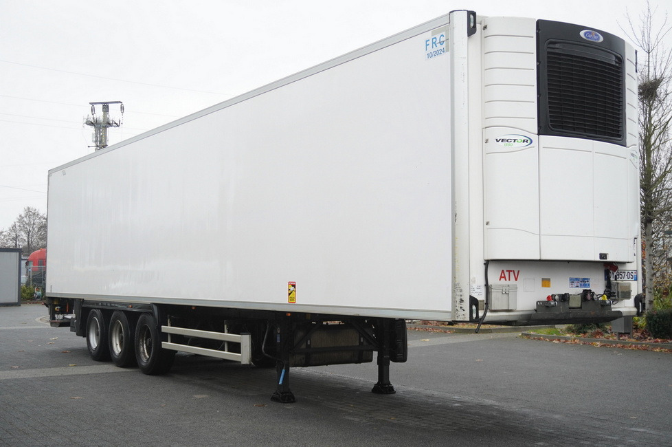LAMBERET refrigerated semi-trailer / Carrier Vector 1550 unit - Полуприцеп-рефрижератор: фото 1 LAMBERET refrigerated semi-trailer / Carrier Vector 1550 unit - Полуприцеп-рефрижератор: фото 1