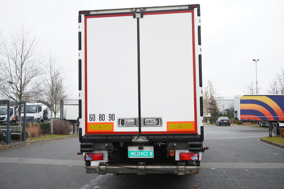 LAMBERET refrigerated semi-trailer / Carrier Vector 1550 unit - Полуприцеп-рефрижератор: фото 5 LAMBERET refrigerated semi-trailer / Carrier Vector 1550 unit - Полуприцеп-рефрижератор: фото 5