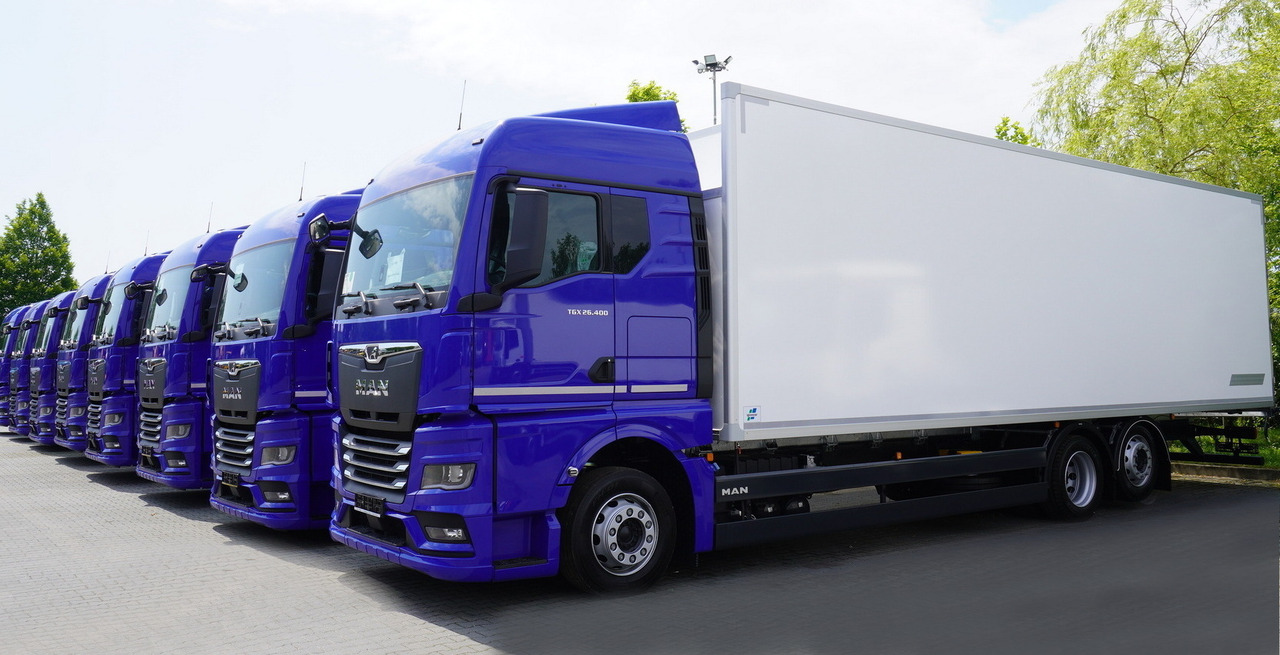 MAN New MAN TGX 26.400 / NEW IGLOOCAR refrigerator 23 pallets / 6×2 / 2024 / 10 units - Грузовик с закрытым кузовом: фото 4 MAN New MAN TGX 26.400 / NEW IGLOOCAR refrigerator 23 pallets / 6×2 / 2024 / 10 units - Грузовик с закрытым кузовом: фото 4
