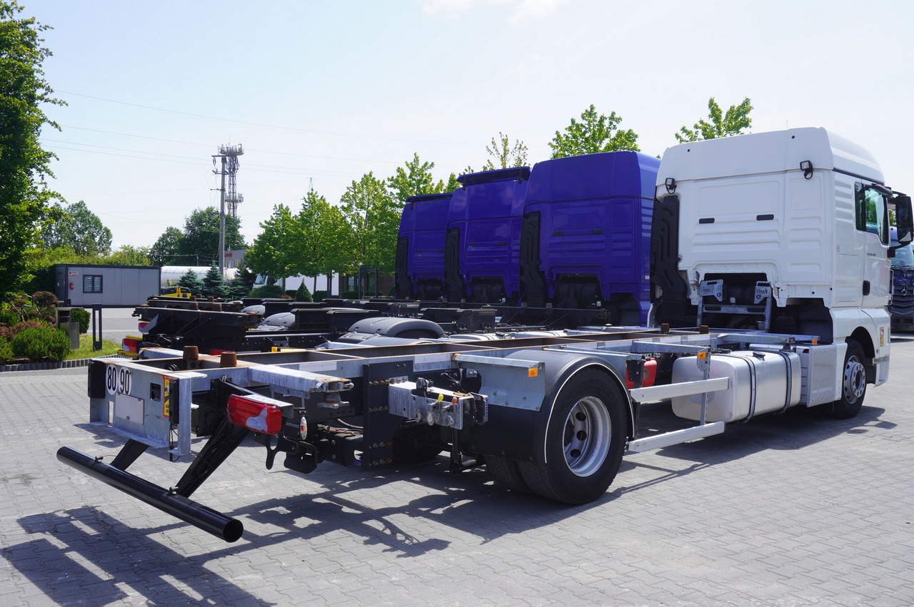 MAN TGX 18.430 / BDF / sleeping cab / 2021 / 4 units - Тентованный грузовик: фото 4 MAN TGX 18.430 / BDF / sleeping cab / 2021 / 4 units - Тентованный грузовик: фото 4