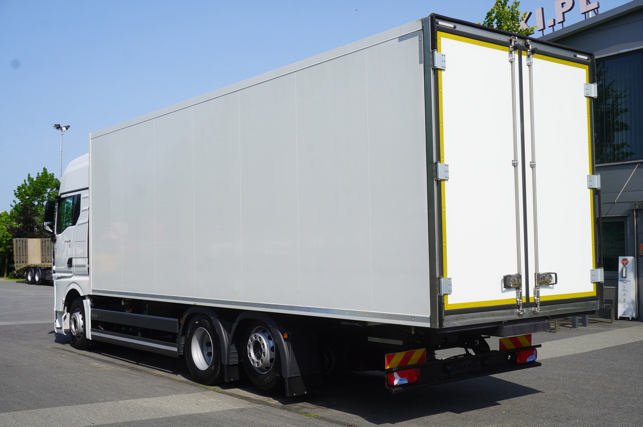 MAN TGX 26.470 / 2022 / Krone Refrigerator 40 EPAL Multitemp Dopplestock / Carrier Supra 950 MT - Рефрижератор: фото 4 MAN TGX 26.470 / 2022 / Krone Refrigerator 40 EPAL Multitemp Dopplestock / Carrier Supra 950 MT - Рефрижератор: фото 4