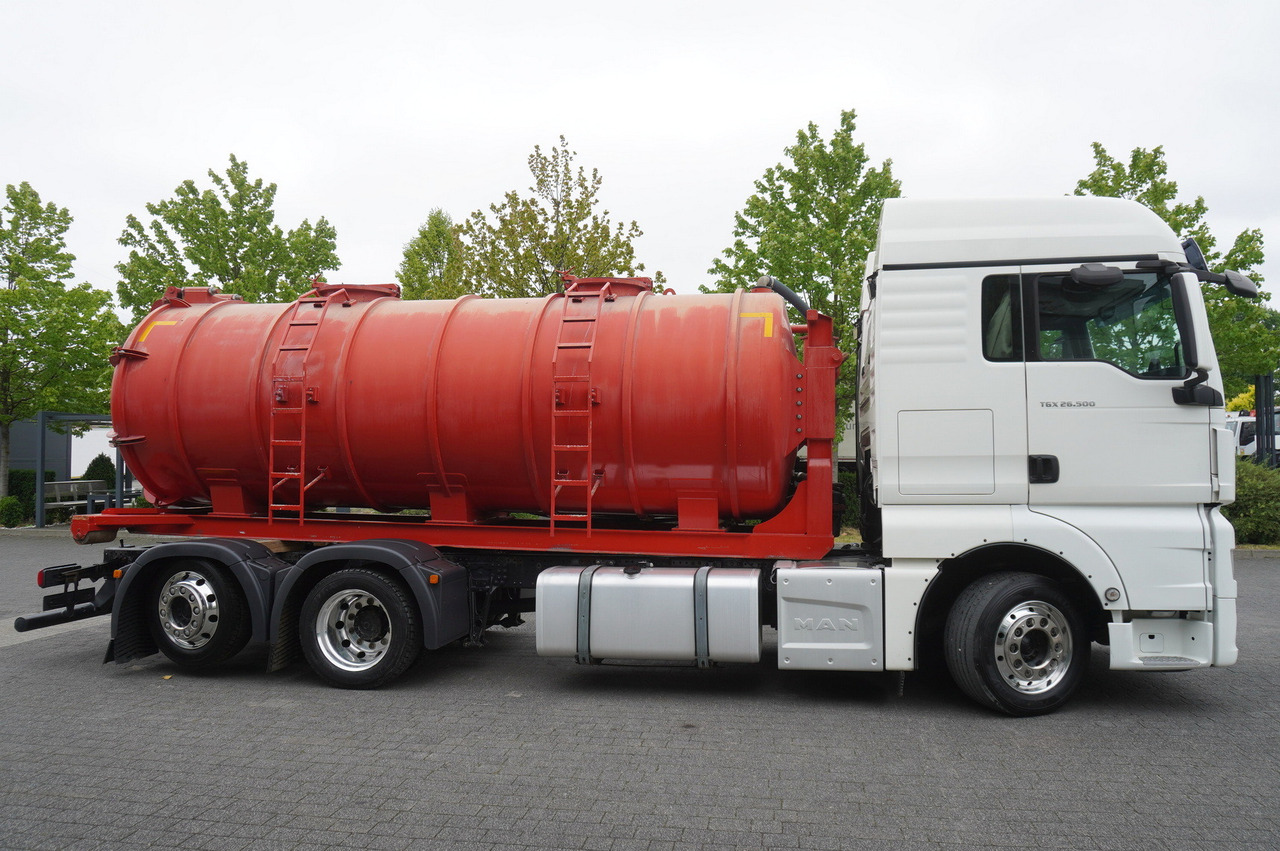 MAN TGX 26.500 / NEW Stal Septic barrel 13000 l / steering 3rd axle - Цистерна для жидкого навоза: фото 5 MAN TGX 26.500 / NEW Stal Septic barrel 13000 l / steering 3rd axle - Цистерна для жидкого навоза: фото 5