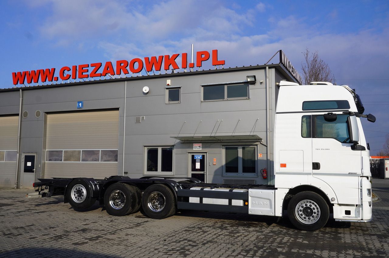 MAN TGX 35.580 E6 8x4/4 - 8.8m chassis frame - Автоманипулятор: фото 4 MAN TGX 35.580 E6 8x4/4 - 8.8m chassis frame - Автоманипулятор: фото 4