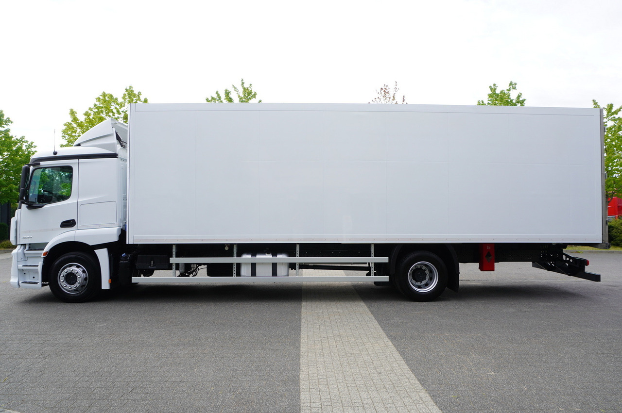 MERCEDES-BENZ Actros 1824 / Refrigerator 22 EPAL / Carrier Supra 850 / Sleeping cabin - Рефрижератор: фото 2 MERCEDES-BENZ Actros 1824 / Refrigerator 22 EPAL / Carrier Supra 850 / Sleeping cabin - Рефрижератор: фото 2