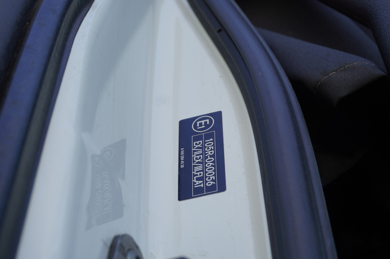 MERCEDES-BENZ Actros 2545 6×2 MP5 / Full ADR / 2 units - Грузовик-контейнеровоз/ Сменный кузов: фото 2 MERCEDES-BENZ Actros 2545 6×2 MP5 / Full ADR / 2 units - Грузовик-контейнеровоз/ Сменный кузов: фото 2