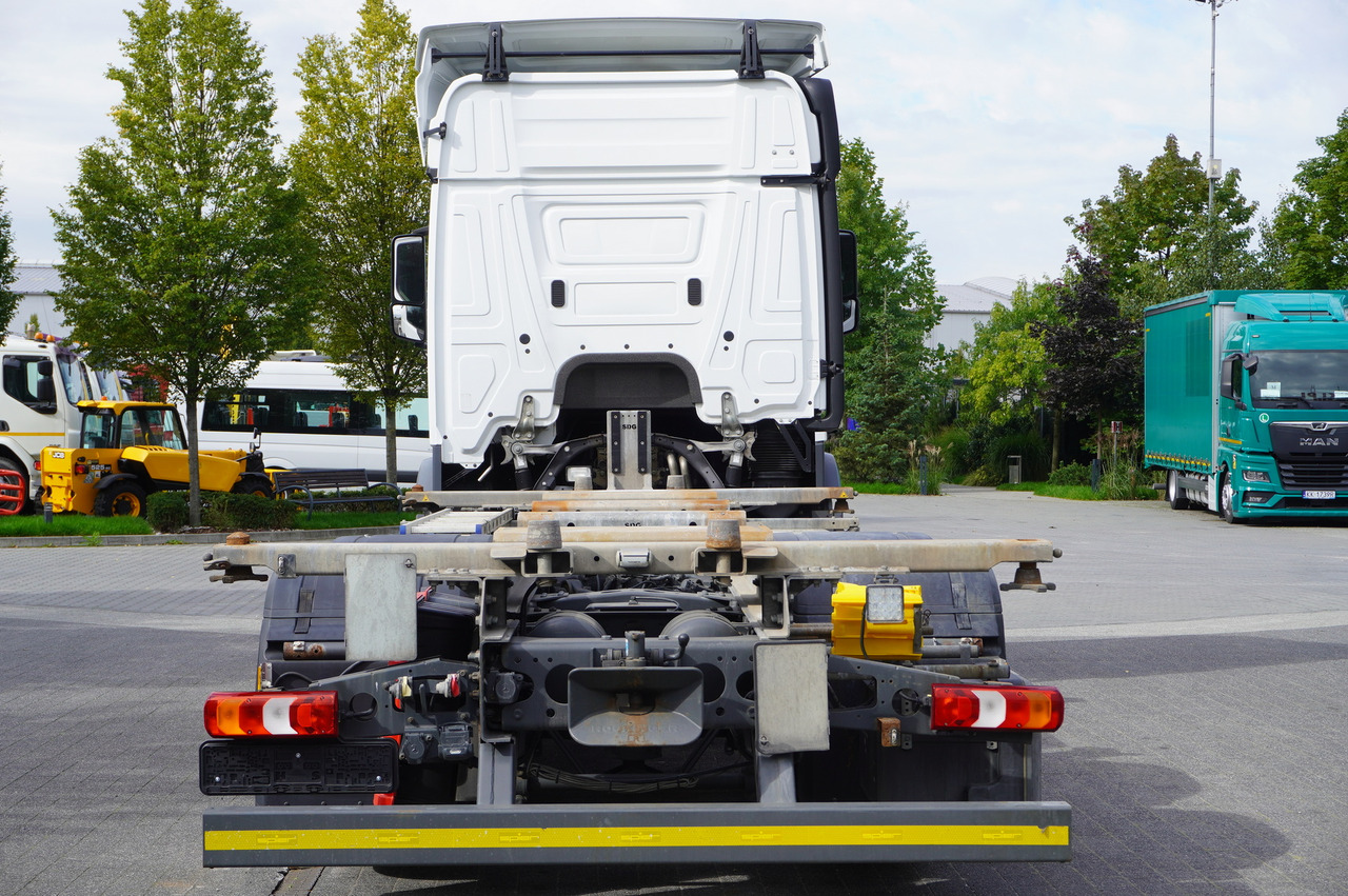 MERCEDES-BENZ Actros 2545 6×2 MP5 / Full ADR / 2 units - Грузовик-контейнеровоз/ Сменный кузов: фото 5 MERCEDES-BENZ Actros 2545 6×2 MP5 / Full ADR / 2 units - Грузовик-контейнеровоз/ Сменный кузов: фото 5