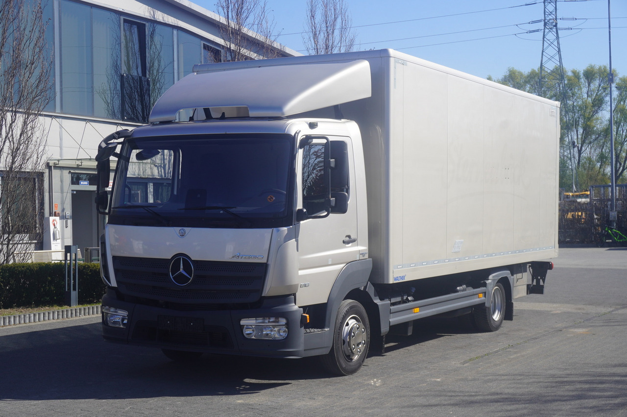 MERCEDES-BENZ Atego 818 / Box superstructure / DAUTEL tailgate 1.5 T - Грузовик с закрытым кузовом: фото 1 MERCEDES-BENZ Atego 818 / Box superstructure / DAUTEL tailgate 1.5 T - Грузовик с закрытым кузовом: фото 1
