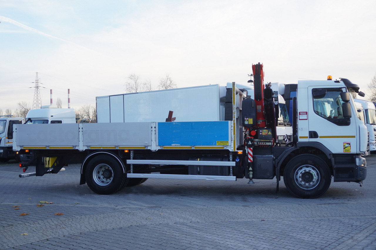 RENAULT C280 DTI 8 / FASSI crane 5.6 T / range 8 m / Flatbed 15 EPAL - Грузовик бортовой/ Платформа, Автоманипулятор: фото 4 RENAULT C280 DTI 8 / FASSI crane 5.6 T / range 8 m / Flatbed 15 EPAL - Грузовик бортовой/ Платформа, Автоманипулятор: фото 4