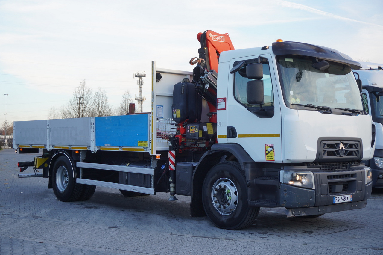 RENAULT C280 DTI 8 / FASSI crane 5.6 T / range 8 m / Flatbed 15 EPAL - Грузовик бортовой/ Платформа, Автоманипулятор: фото 5 RENAULT C280 DTI 8 / FASSI crane 5.6 T / range 8 m / Flatbed 15 EPAL - Грузовик бортовой/ Платформа, Автоманипулятор: фото 5