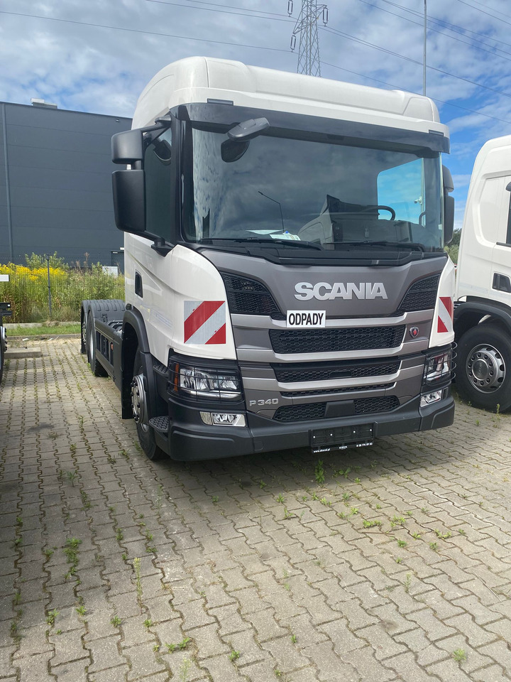 SCANIA P 340 B6x2*4NA / chassis frame / steering axle / CNG / large cab / 8 units - Грузовик-шасси: фото 1 SCANIA P 340 B6x2*4NA / chassis frame / steering axle / CNG / large cab / 8 units - Грузовик-шасси: фото 1
