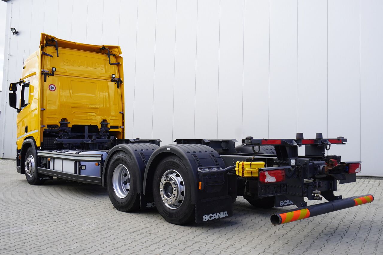 SCANIA R450 6x2 / BDF / 2022 / GVM 65 tons - Грузовик-контейнеровоз/ Сменный кузов: фото 3 SCANIA R450 6x2 / BDF / 2022 / GVM 65 tons - Грузовик-контейнеровоз/ Сменный кузов: фото 3