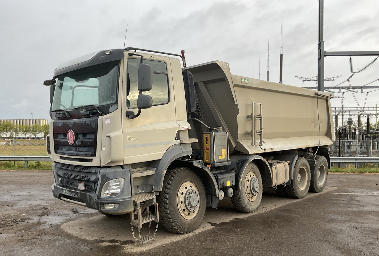 TATRA Phoenix 8x8 Twin-Steer Quad/A dump truck / 30 tho. km - Карьерный самосвал: фото 4 TATRA Phoenix 8x8 Twin-Steer Quad/A dump truck / 30 tho. km - Карьерный самосвал: фото 4