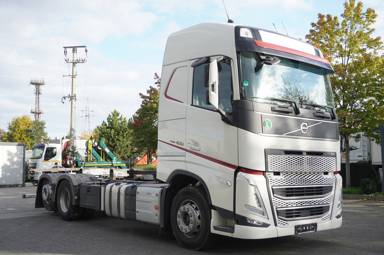 VOLVO FH 420 6x2 / BDF / 2022 - Грузовик-контейнеровоз/ Сменный кузов: фото 5 VOLVO FH 420 6x2 / BDF / 2022 - Грузовик-контейнеровоз/ Сменный кузов: фото 5
