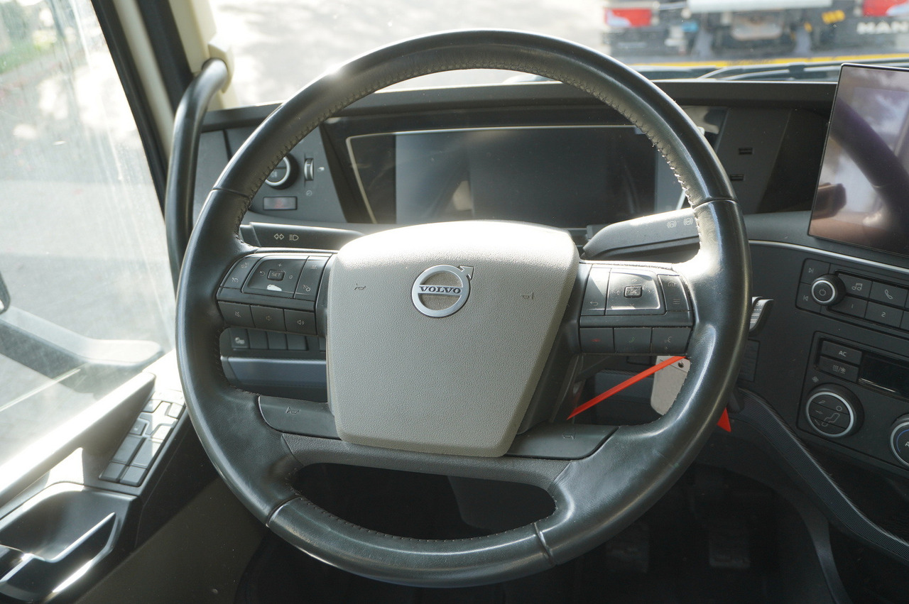 VOLVO FH 420 6x2 / BDF / 2022 в лизинг VOLVO FH 420 6x2 / BDF / 2022: фото 20 VOLVO FH 420 6x2 / BDF / 2022 в лизинг VOLVO FH 420 6x2 / BDF / 2022: фото 20