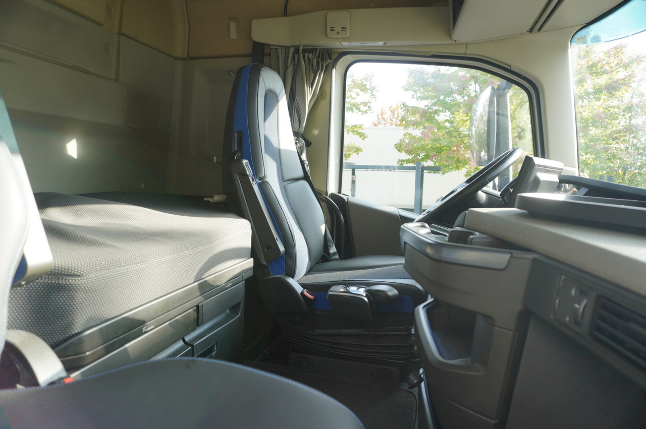 VOLVO FH 420 6x2 / BDF / 2022 в лизинг VOLVO FH 420 6x2 / BDF / 2022: фото 23 VOLVO FH 420 6x2 / BDF / 2022 в лизинг VOLVO FH 420 6x2 / BDF / 2022: фото 23