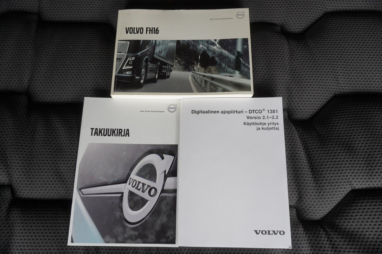 Грузовик-шасси VOLVO FH16 750 8x4x4 / 750 HP! / Frame 685 cm / Steered 4th axle: фото 30