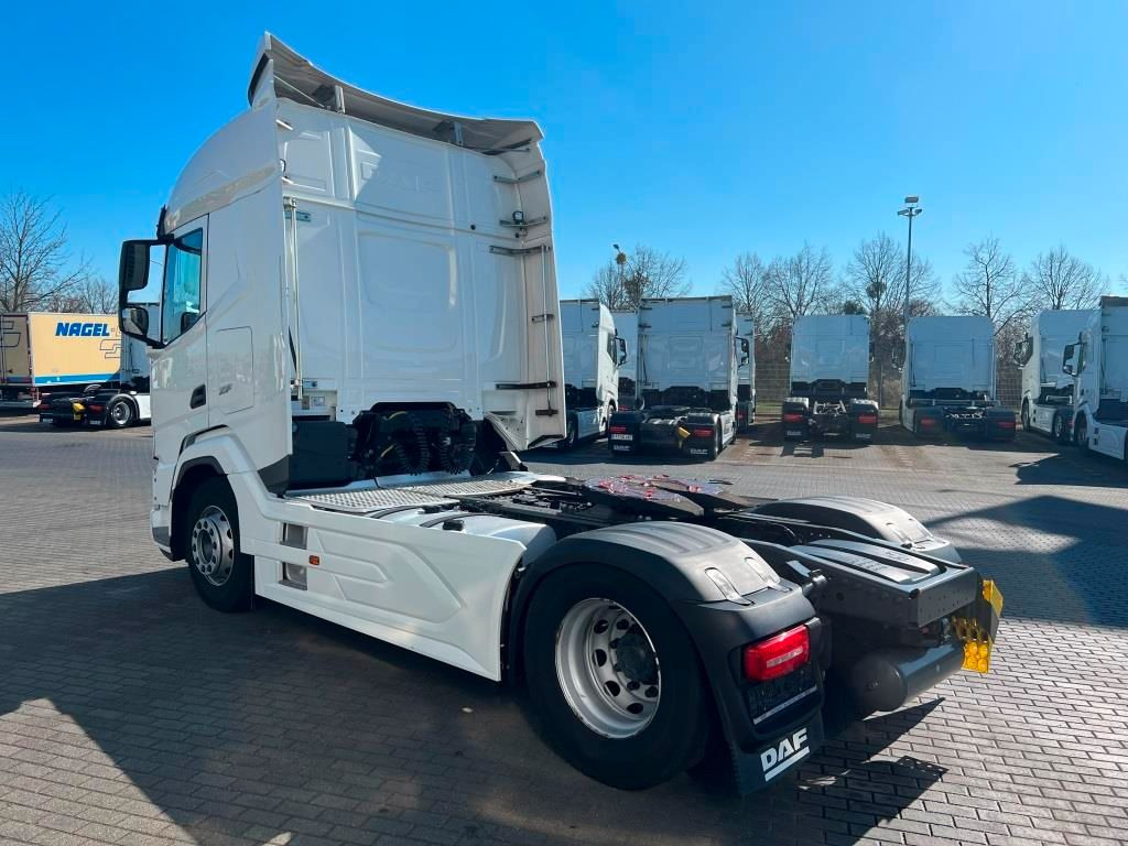 DAF XFn 480 FT Intarder 2xTank 1.105 L Vollspoiler - Тягач: фото 3 DAF XFn 480 FT Intarder 2xTank 1.105 L Vollspoiler - Тягач: фото 3