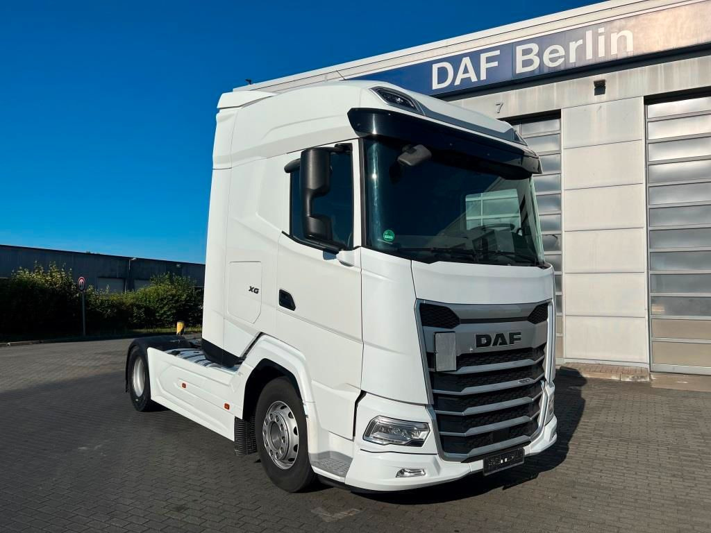 DAF XG 480 FT TraXon Intarder 2xTank Hydraulikanlage - Тягач: фото 1 DAF XG 480 FT TraXon Intarder 2xTank Hydraulikanlage - Тягач: фото 1