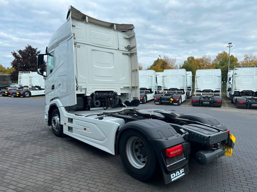 DAF XG 480 FT TraXon ZF-Intarder 2x Tank 1.195 Liter - Тягач: фото 3 DAF XG 480 FT TraXon ZF-Intarder 2x Tank 1.195 Liter - Тягач: фото 3