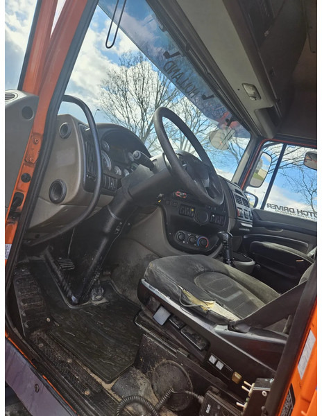DAF XF 105 410 | 6X2 | Manual | Euro 5 | 10 Tyres - Грузовик-шасси: фото 5 DAF XF 105 410 | 6X2 | Manual | Euro 5 | 10 Tyres - Грузовик-шасси: фото 5