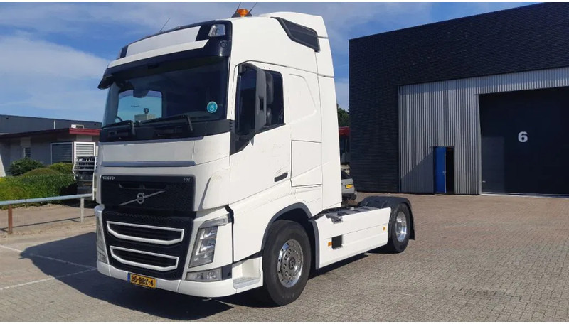 Volvo FH 4 Globetrotter 460 PK Euro 5 VEB - Тягач: фото 1 Volvo FH 4 Globetrotter 460 PK Euro 5 VEB - Тягач: фото 1