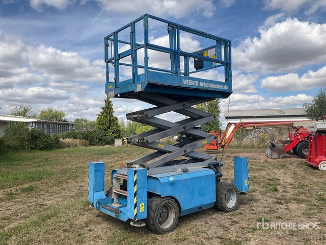 2007 Genie GS2668RT 4x4 Diesel Scissor Lift - Ножничный подъемник: фото 2 2007 Genie GS2668RT 4x4 Diesel Scissor Lift - Ножничный подъемник: фото 2