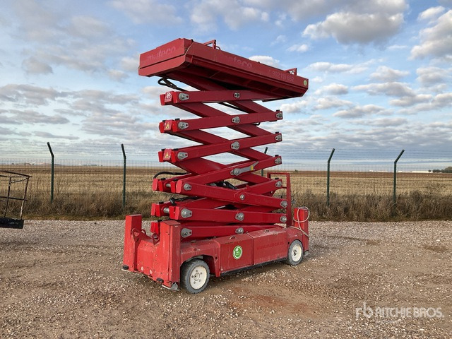 2015 PB S171-12ES Electric Scissor Lift - Ножничный подъемник: фото 1 2015 PB S171-12ES Electric Scissor Lift - Ножничный подъемник: фото 1