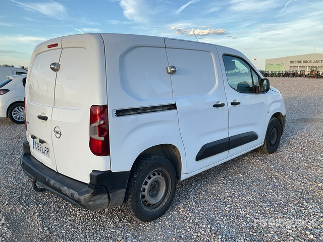 2021 Opel Combo Cargo Van - Лёгкий коммерческий автомобиль: фото 3 2021 Opel Combo Cargo Van - Лёгкий коммерческий автомобиль: фото 3