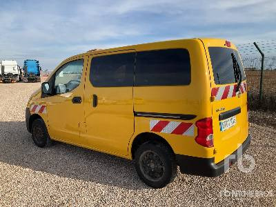 NISSAN NV200 - Легковой автомобиль: фото 2 NISSAN NV200 - Легковой автомобиль: фото 2