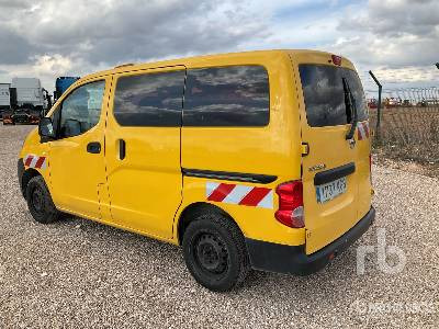 NISSAN NV200 - Легковой автомобиль: фото 2 NISSAN NV200 - Легковой автомобиль: фото 2