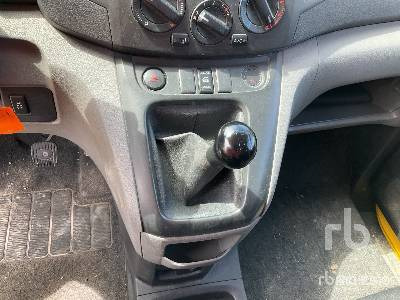 Легковой автомобиль NISSAN NV200: фото 14